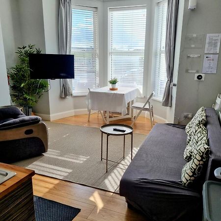 1 West Beach - Dog Friendly - Portrush By The Sea Exteriör bild