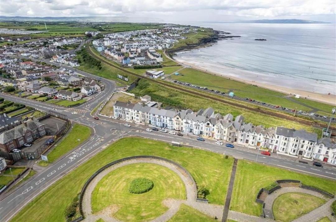1 West Beach - Dog Friendly - Portrush By The Sea Exteriör bild