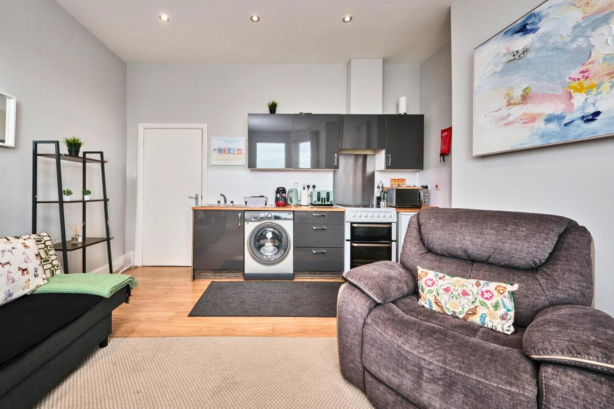 1 West Beach - Dog Friendly - Portrush By The Sea Exteriör bild